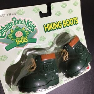 Mattel Cabbage Patch Doll Hiking Boots, New in Package Vintage, Green shoe